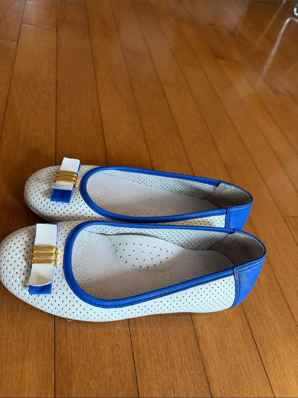 Cream and Blue Bow Ballet Flats Natural Leather